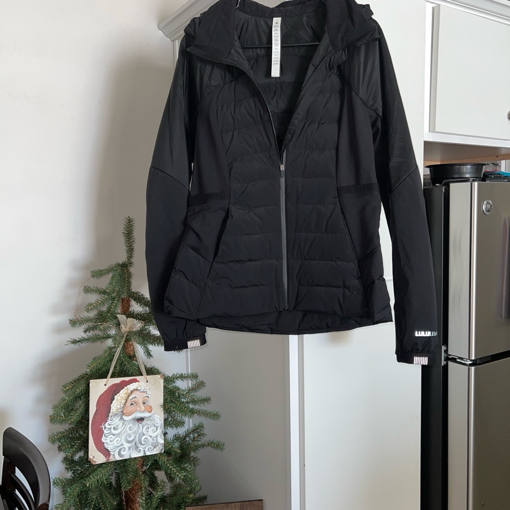lululemon athletica Black Puffer Jacket